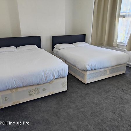 East London 2 Bedroom Apartment Ngoại thất bức ảnh