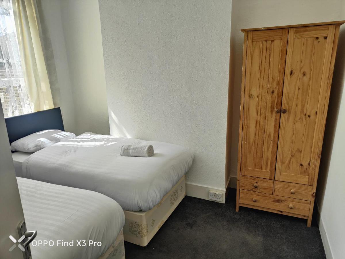 East London 2 Bedroom Apartment Ngoại thất bức ảnh